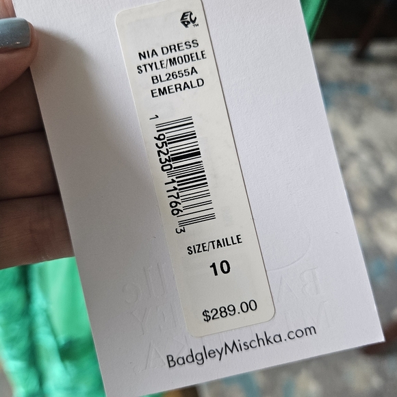 Emerald green halter dress sz 10 tall - Picture 4 of 5